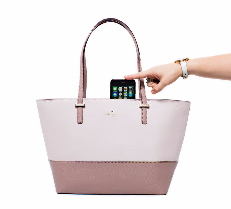 Neutral Phone Charging Purse with iPhone Inserted: Everpurse